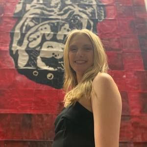 Meet your Posher, Haylie